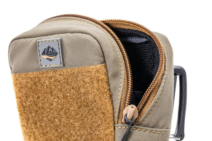 Striver Streamline Zipper Pouch